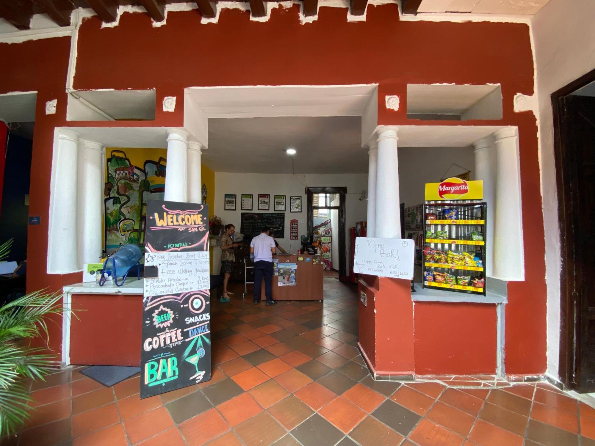 Casona Don Juan Hostel San Gil Exteriör bild